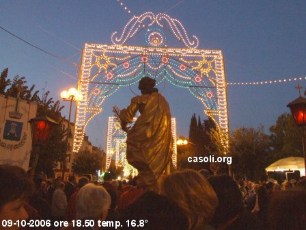 ATTENDERE,  CARICAMENTO DELL'IMMAGINE IN CORSO